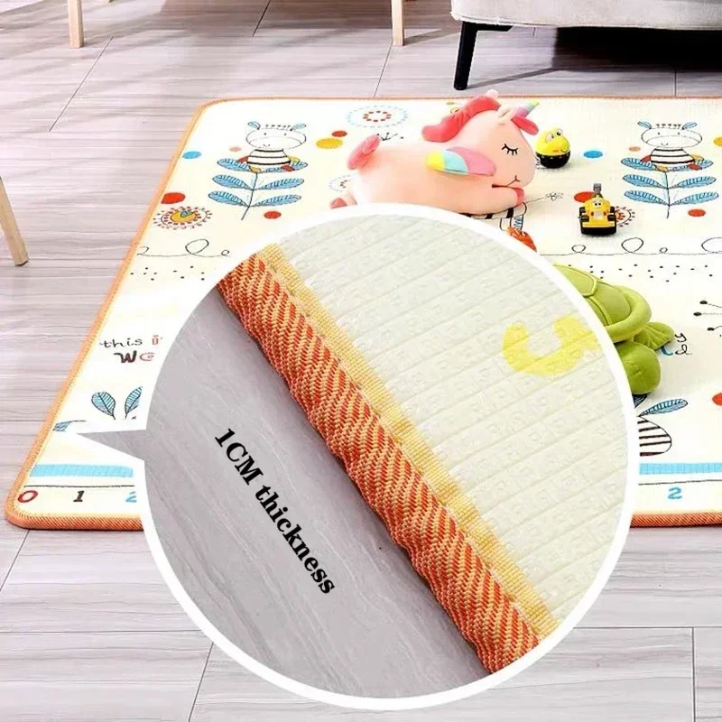 1 センチメートル/0.5 センチメートル厚みのかわいい鹿の - Baby Nursery Mat のレビューと価格